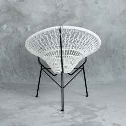 round outdoor chair