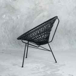 round outdoor chair