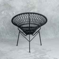 round outdoor chair