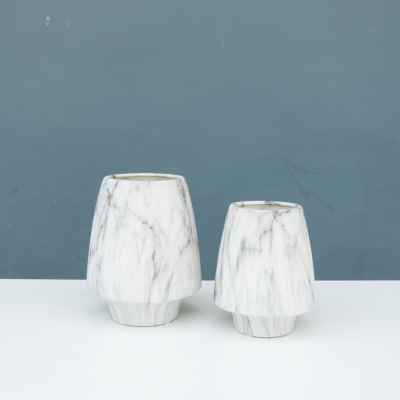 Porcelain Pot