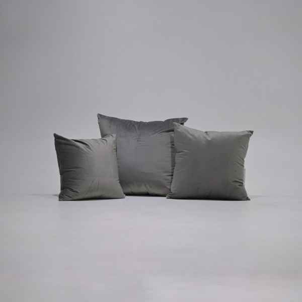 VELVET CUSHION - GREY