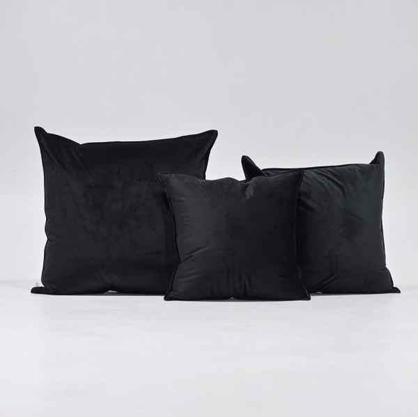 VELVET FLANGED CUSHION - BLACK