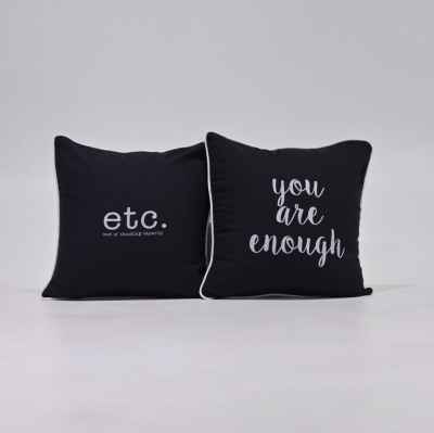 LINEN SCEEN CUSHION - BLACK