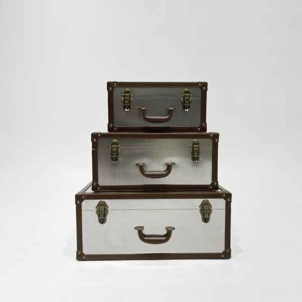 LEATHER TRUNK SET