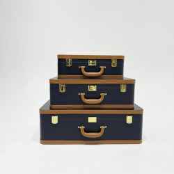 LEATHER TRUNK SET