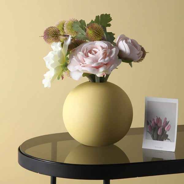 Ceramic Vase - Yellow