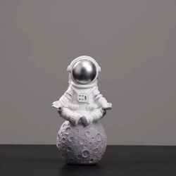 Resin Astronaut