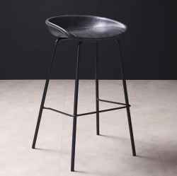 LEATHER STOOL BAR