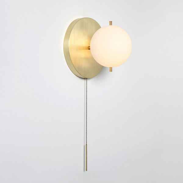 Metal & Glass Wall Lamp Metal & Glass Wall Lamp