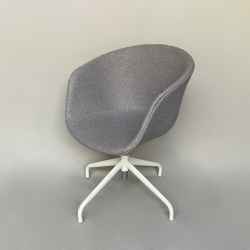 Adjustable Linen Working Chair