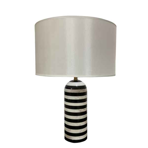 LT122234 Black&White