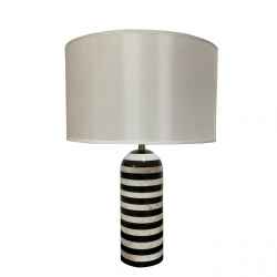 LT122234 Black&White