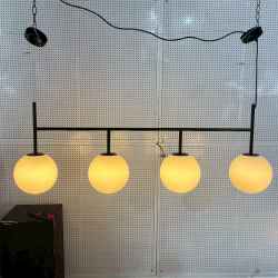 4Balls Chandelier-Black