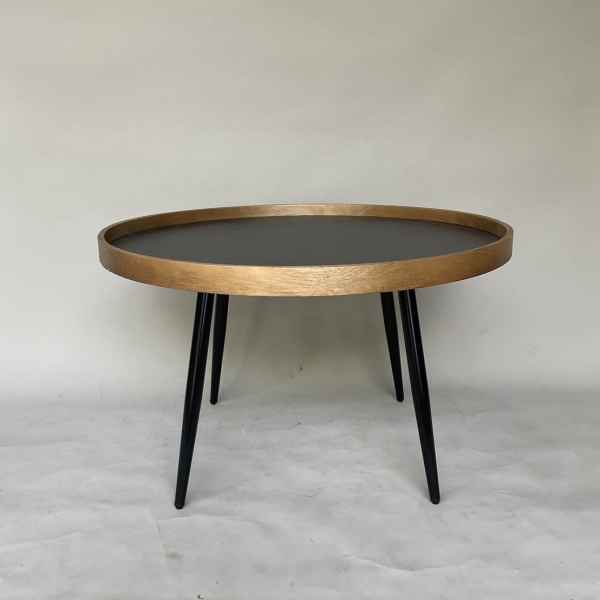 A: Dia. 80x50H cm.