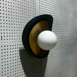 Iron&Glass Wall Lamp