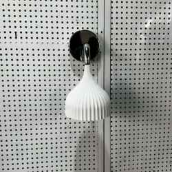 LW123761 (Milky White)